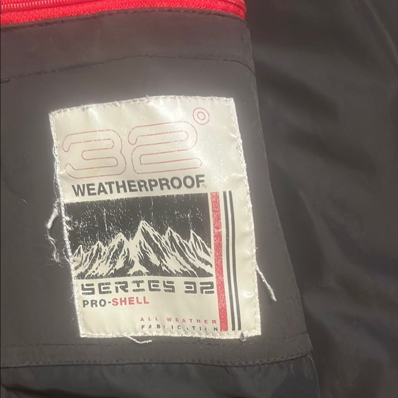Weatherproof Black Performance Jacket - Picture 2 of 5